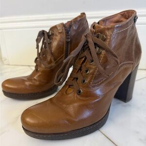 Nero Giardini Italian Leather Brown Chunky Heel Ankle Boot euro 38 US 7.5-8 EUC